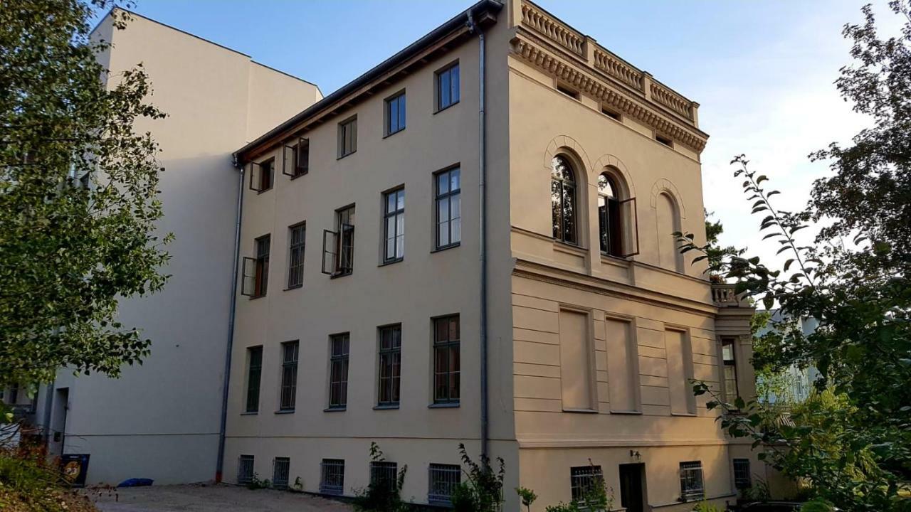Stadtvilla An Der Viergelindenbruecke Rostock Eksteriør billede